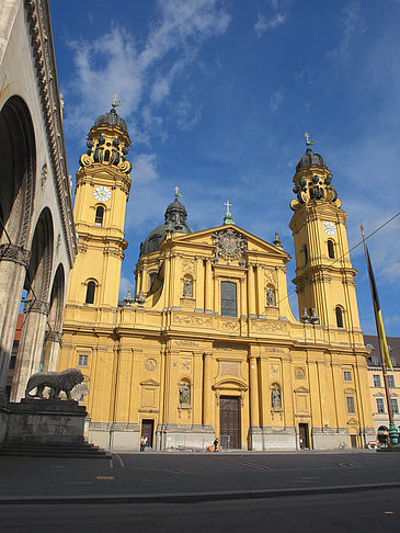 Fotos Theatinerkirche | München