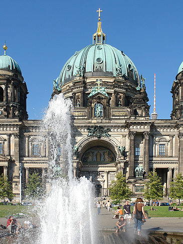 Fotos Brunnen im Lustgarten | Berlin