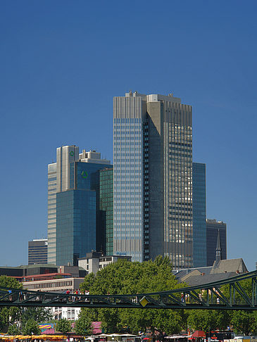 Foto Eurotower und Dresdener Bank - Frankfurt am Main