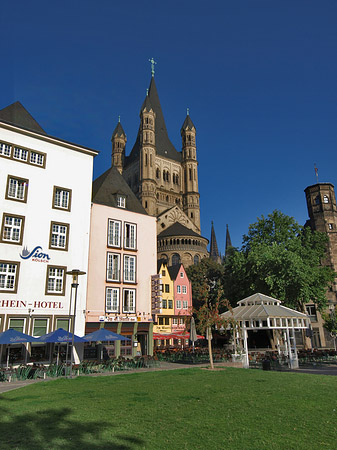 Foto Groß St Martin hinter Fischmarkt - Köln