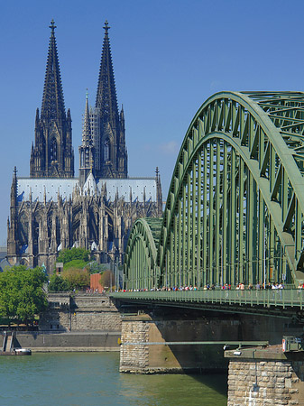 Fotos Hohenzollernbrücke am Kölner Dom