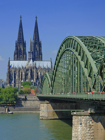 Fotos Hohenzollernbrücke am Kölner Dom