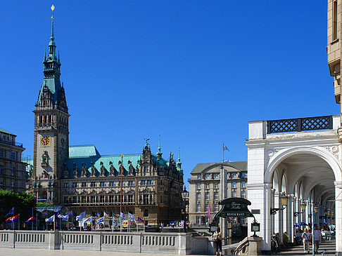 Foto Jungfernstieg und Alster Arkaden - Hamburg