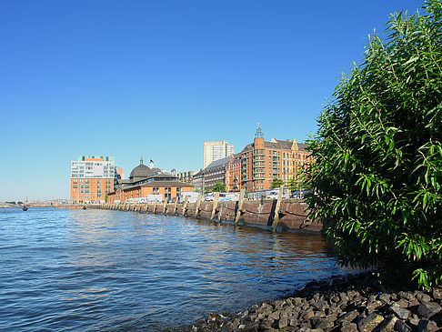 Foto Blick auf den Hafen