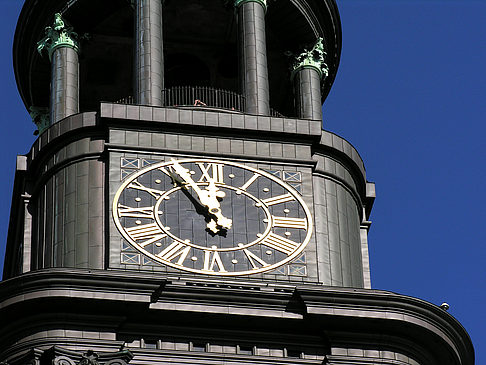 Fotos St. Michaelis Kirche - Turm