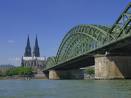 Foto Hohenzollernbrücke am Kölner Dom - Köln