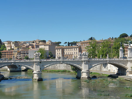 Ponte Vittorio Emanuele II